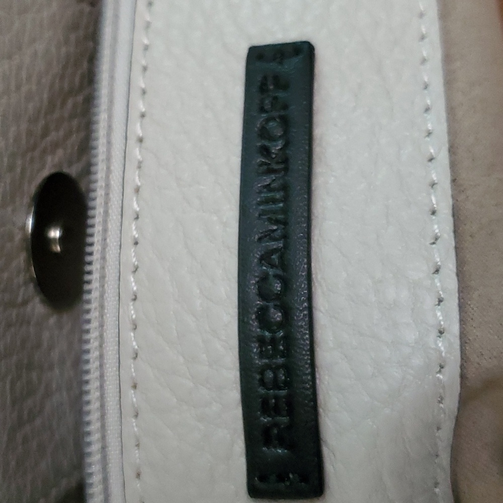 Purse - Picture 4 of 5